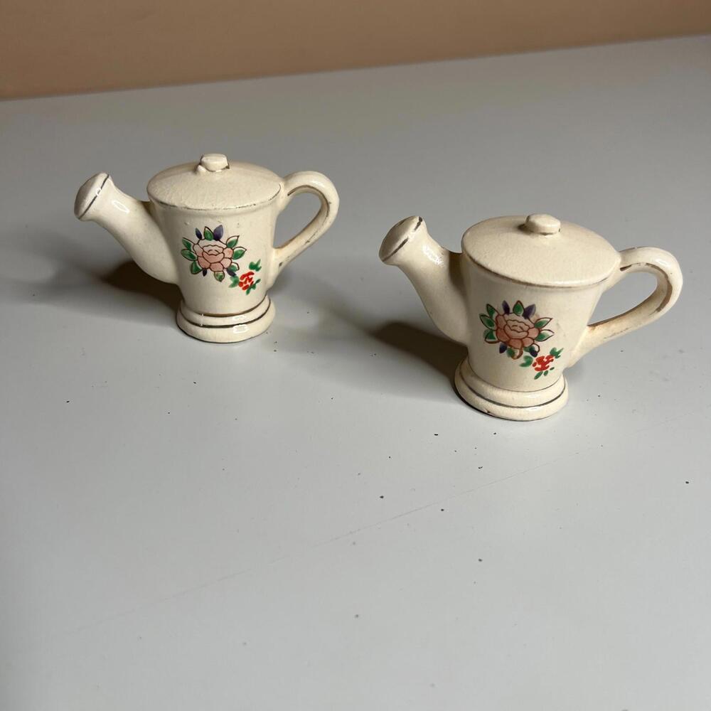 Vintage Japan Teapot Salt and Pepper Shakers Hand Painted‎ Floral Ceramic 1950s